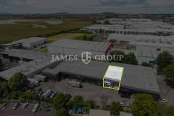 VACANT HIGH STUD ROSEBANK ROAD INDUSTRIAL UNIT