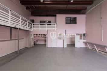 VACANT HIGH STUD ROSEBANK ROAD INDUSTRIAL UNIT