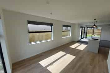 24 John Gibb Street, Belfast