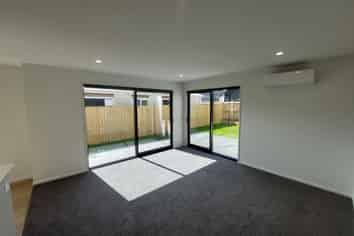 24 John Gibb Street, Belfast