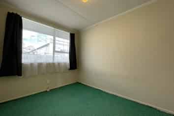 2/105 Heretaunga Street, Palmerston North