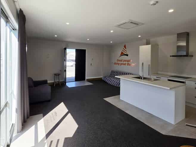 High-stud workshop with quality office