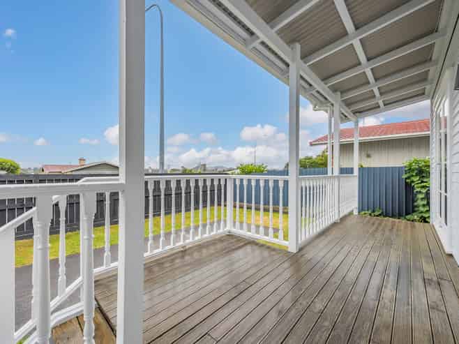 146 Point Chevalier Road, Point Chevalier