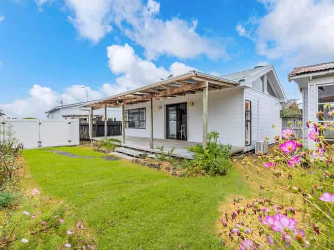 146 Point Chevalier Road, Point Chevalier