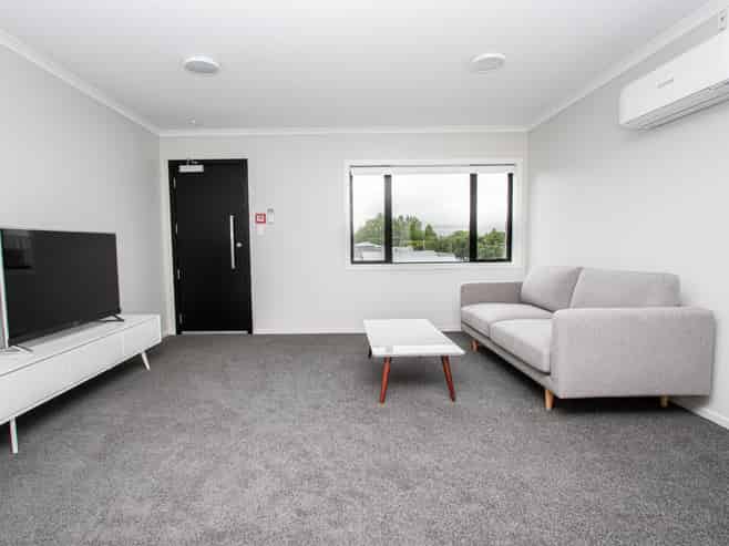 204/17 Vialou Street, Hamilton Central