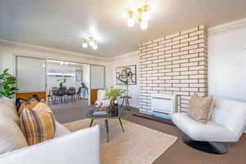 61 Terry Crescent, Milson