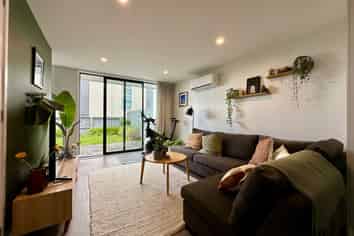 4 Kaiwawao Lane, Hobsonville