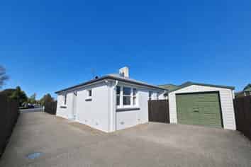 84 Wharenui Road, Riccarton