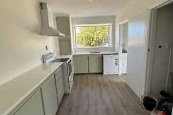 4 Eversley Street, Waimataitai