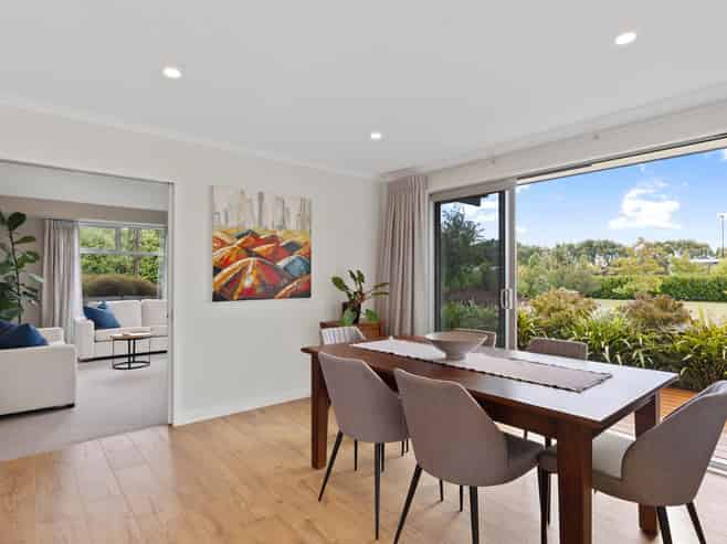 57 Verdeco Boulevard, Lincoln