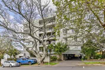 403/9 Sarawia Street, Newmarket