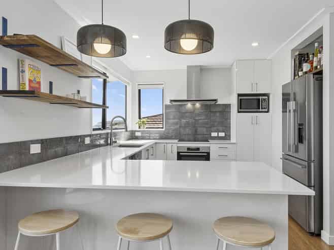 71 Leeward Drive, Whitby