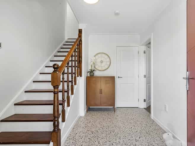 71 Leeward Drive, Whitby