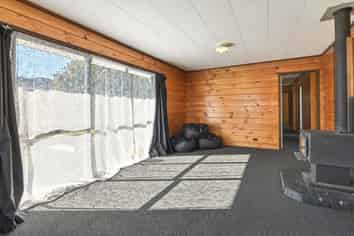 34B Basley Road, Owhata