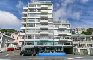 1B/236 Oriental Parade, Oriental Bay