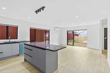 8A Busby Street, Blockhouse Bay