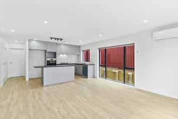 8A Busby Street, Blockhouse Bay