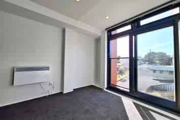 13E/30 Westward Ho Road, Glen Eden