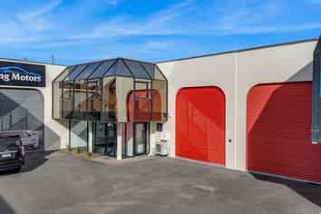 Smart Industrial Space - Prime Central Location