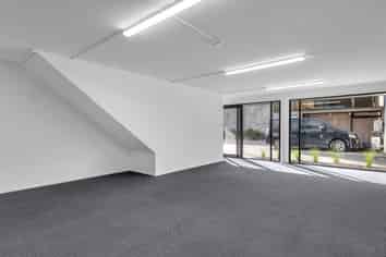 Smart Industrial Space - Prime Central Location