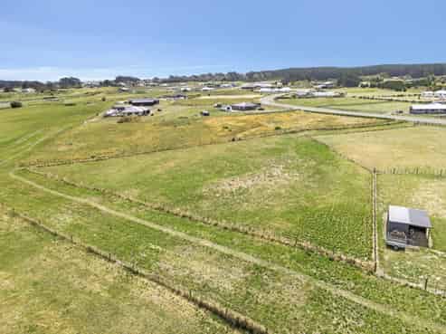 36 Mowhia Grove, Waitarere