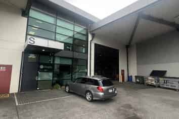 Warehouse for Lease Hugo Johnston Drive, Penrose