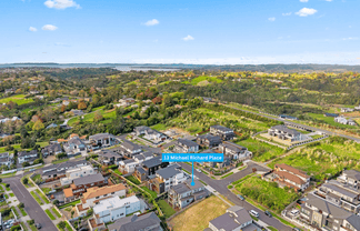 13 Michael Richard Place, East Tamaki Heights
