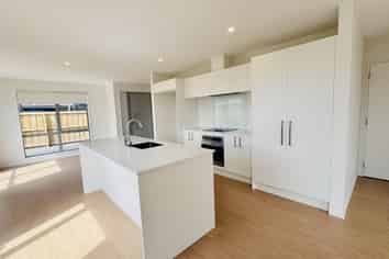 73 Chrysolite Place, Belfast