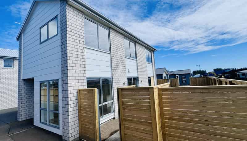 73 Chrysolite Place, Belfast