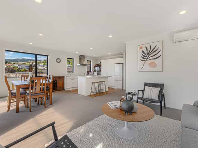 77B Chelsea Avenue, Richmond