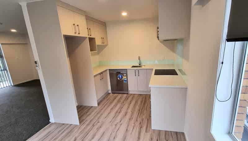 4/15A Oates Road, Glen Eden