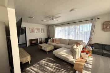 4 Renata Road, Otaki