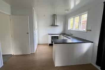 26 Dreadon Road, Manurewa