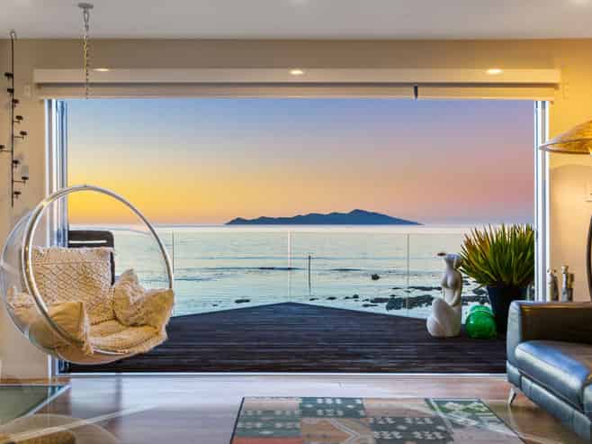 7 Ocean Parade, Pukerua Bay