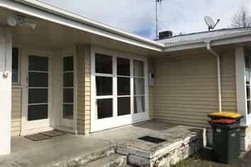 136 Great South Road, Takanini