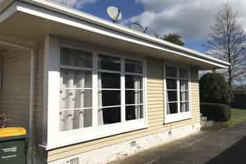 136 Great South Road, Takanini