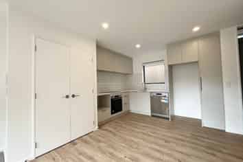 2/176 England Street, Linwood