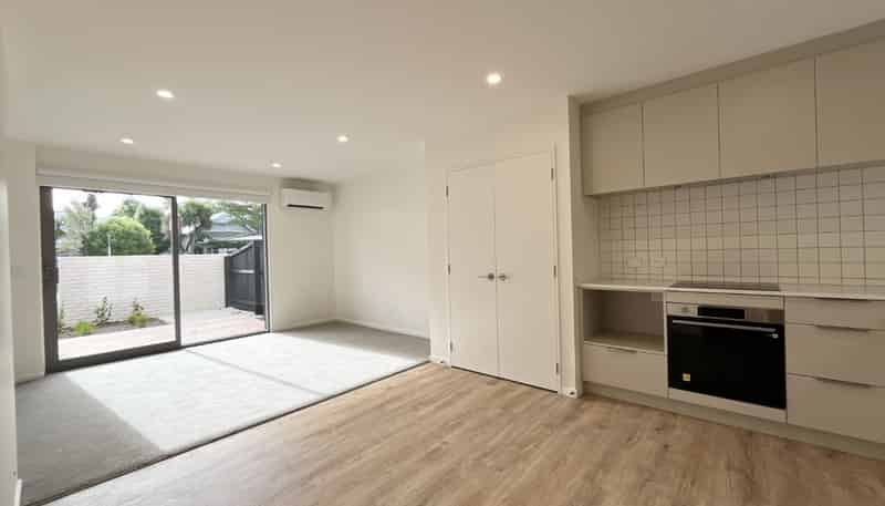 2/176 England Street, Linwood