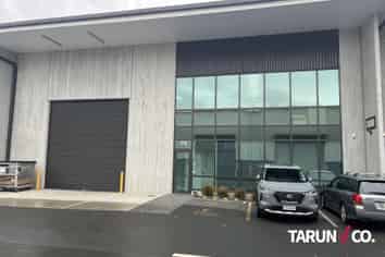 297sqm Warehouse + Office for Lease Penrose
