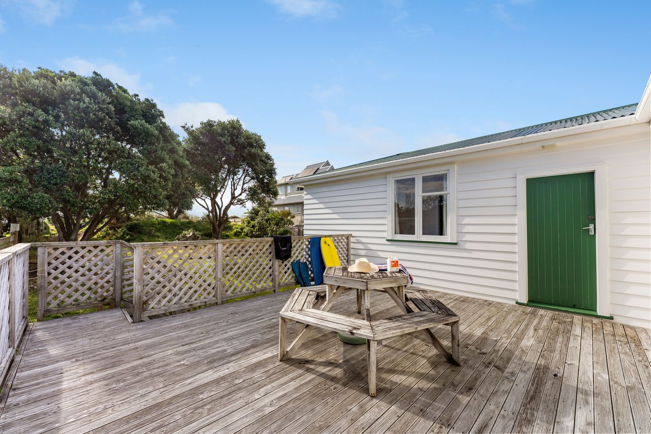Right on the Beach - Renovate or Develop! - Ansicht 3
