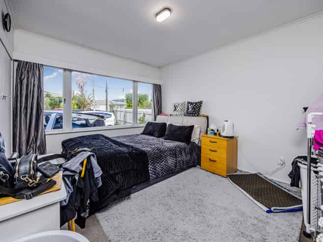 27 Landon Avenue, Papatoetoe