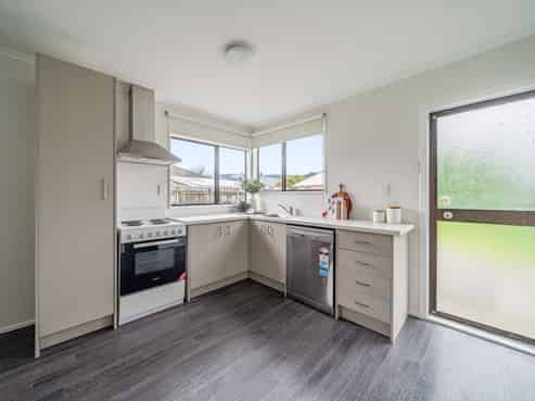 2/16B Maclean Street, Wallaceville