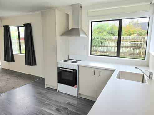 2/16B Maclean Street, Wallaceville