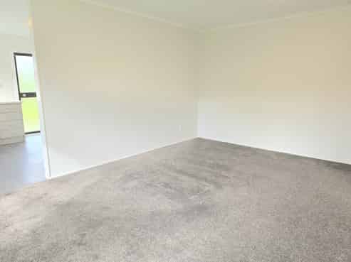 2/16B Maclean Street, Wallaceville