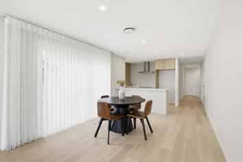 6 Homestead Avenue, Stoke