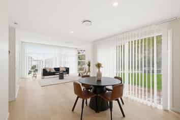 6 Homestead Avenue, Stoke