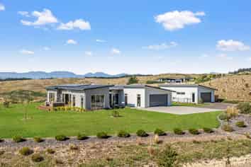 253 Stringer Road, Redwood Valley