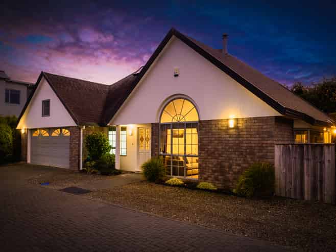 2/268 Rosetta Road, Raumati Beach