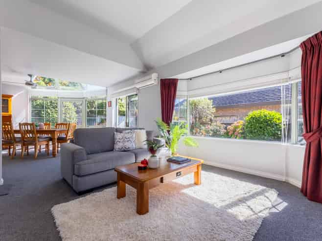 2/268 Rosetta Road, Raumati Beach