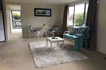 8b shelly Bay Road, Beachlands